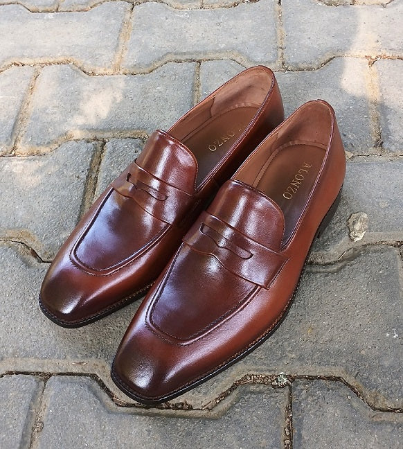 Handmade Leather Shoes - SeeandWear