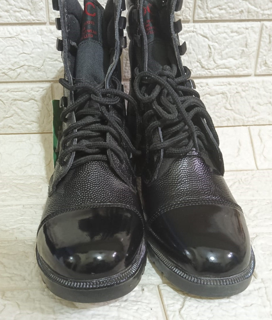 Boots Shoes for Men - Defective