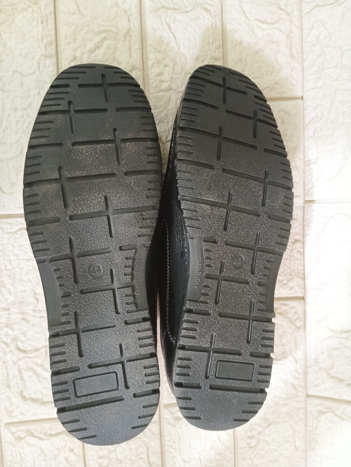 Slipon Stylesh Shoes For Men - Defective