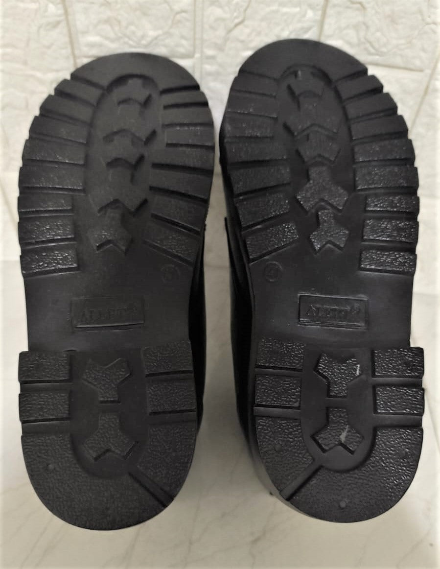 Leather Boots for Men - Defective