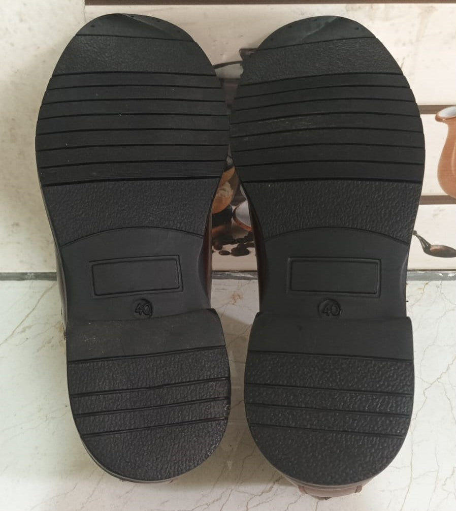 Brown Leather Chelsea Boots - Defective