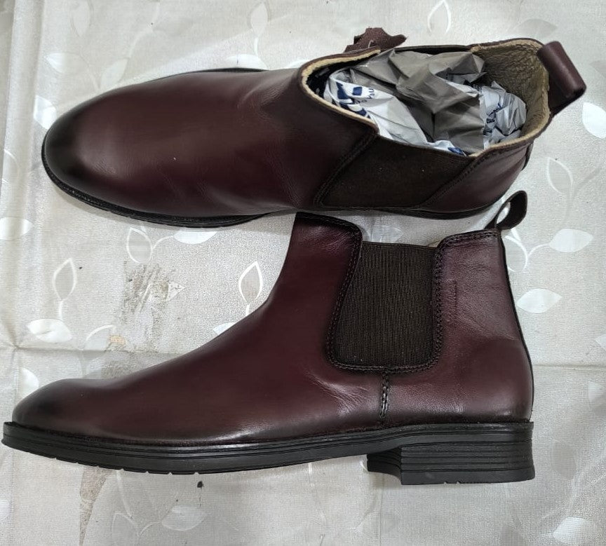 Brown Leather Chelsea Boots - Defective