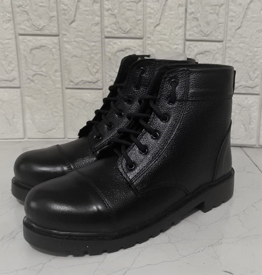 Leather Boots for Men - Defective