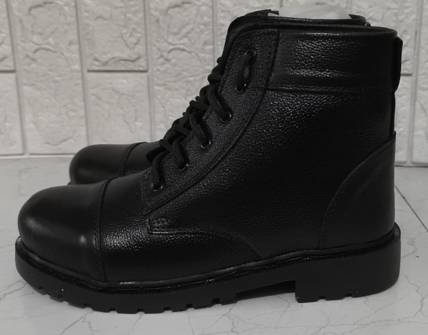 Leather Boots for Men - Defective