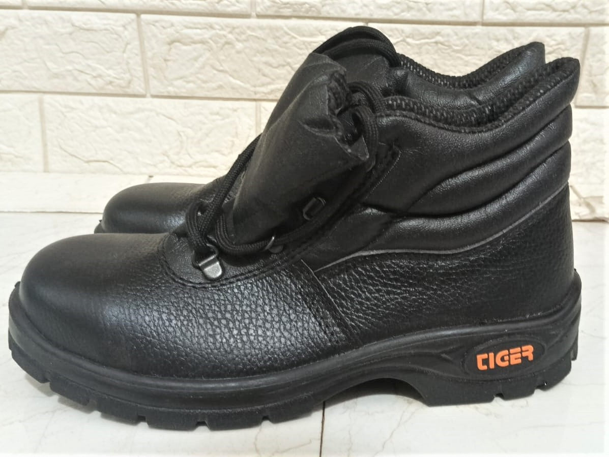 Leather Safety Boot For Men