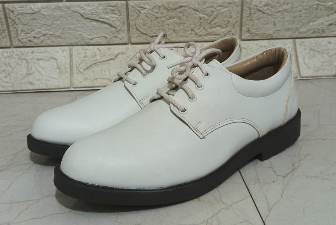 Nave Uniform White Shoes - SeeandWear
